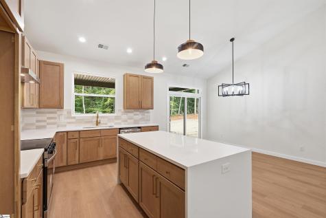 2835 Melvin Hill Road Campobello SC 29322
