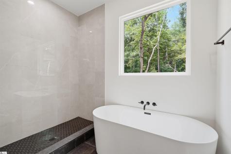 2835 Melvin Hill Road Campobello SC 29322