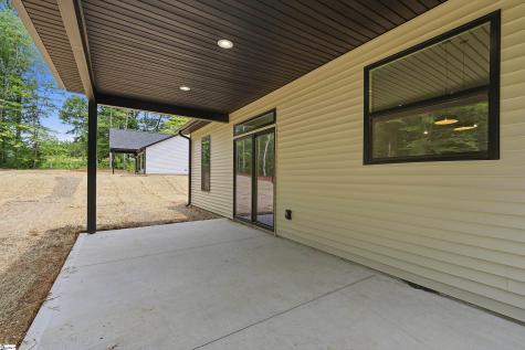 2835 Melvin Hill Road Campobello SC 29322