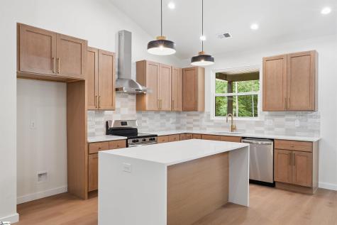 2835 Melvin Hill Road Campobello SC 29322