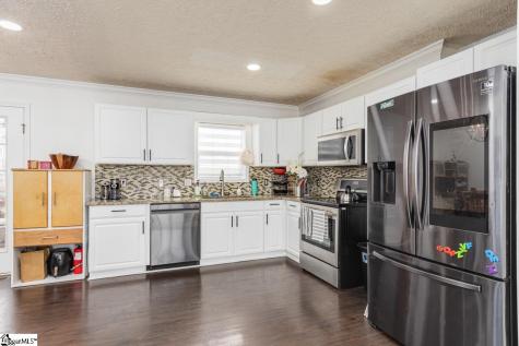 100 Mona Way Greenville SC 29611