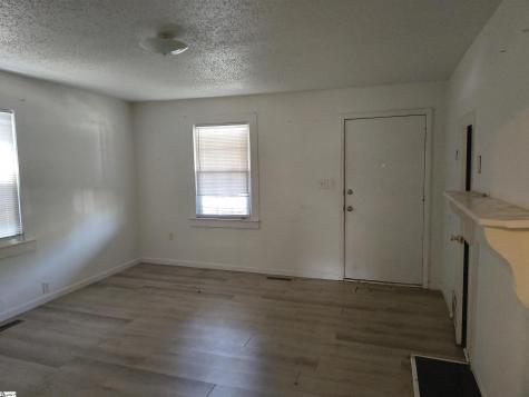 23 6th Avenue Greenville SC 29609