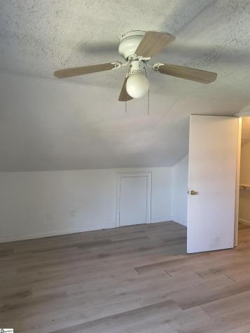 23 6th Avenue Greenville SC 29609