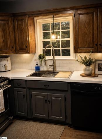 14059 E Camelia Lane Seneca SC 29678