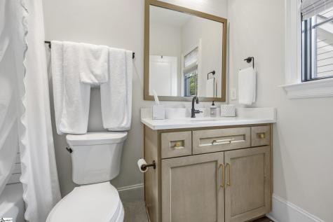 6222 Louis Patrick Lane Charlotte NC 28211