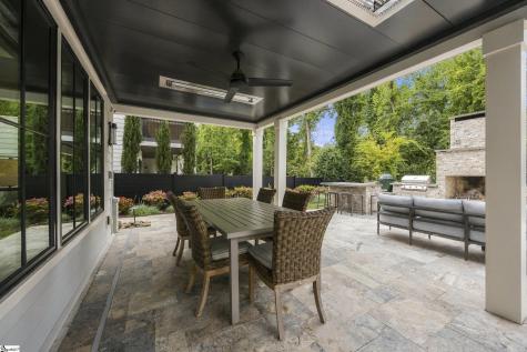 6222 Louis Patrick Lane Charlotte NC 28211