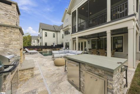 6222 Louis Patrick Lane Charlotte NC 28211
