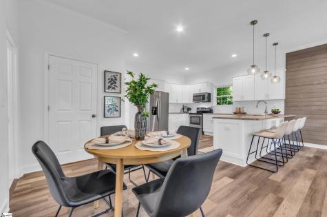 44 4th Avenue Greenville SC 29611