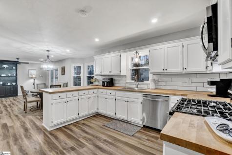 66 Cain Road Laurens SC 29360