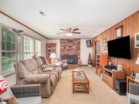 147 Bearden Drive Duncan SC 29334