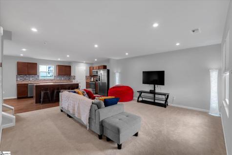 819 Throckmorton Court Greenville SC 29605
