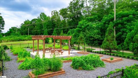 819 Throckmorton Court Greenville SC 29605