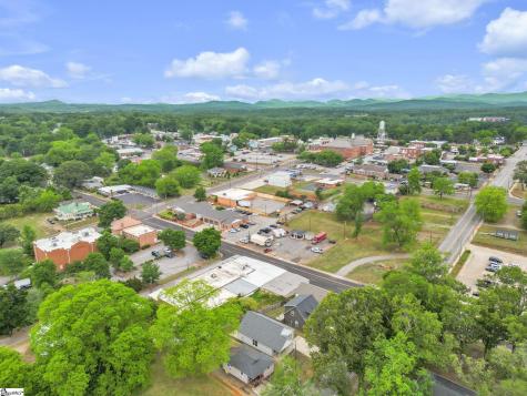 308 S Lewis Street Pickens SC 29671
