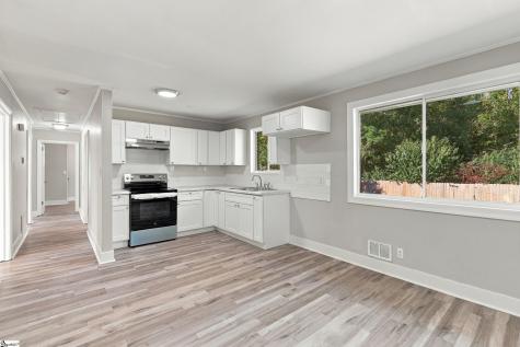 15 Knox Street Greenville SC 29605