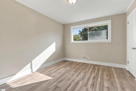 15 Knox Street Greenville SC 29605