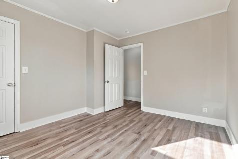 15 Knox Street Greenville SC 29605