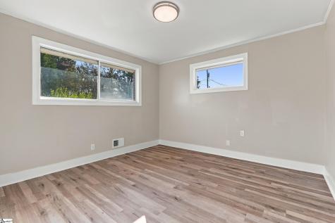 15 Knox Street Greenville SC 29605