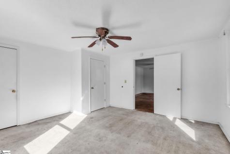 27 11th Street Greenville SC 29611