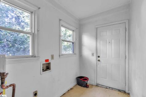 27 11th Street Greenville SC 29611
