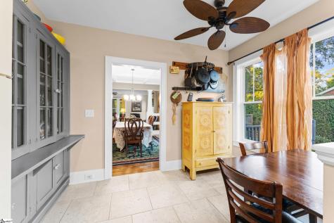 147 W Mountainview Avenue Greenville SC 29609