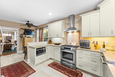 147 W Mountainview Avenue Greenville SC 29609