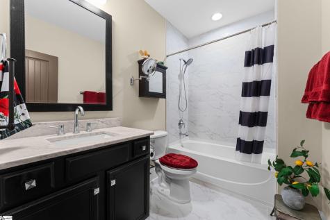 147 W Mountainview Avenue Greenville SC 29609