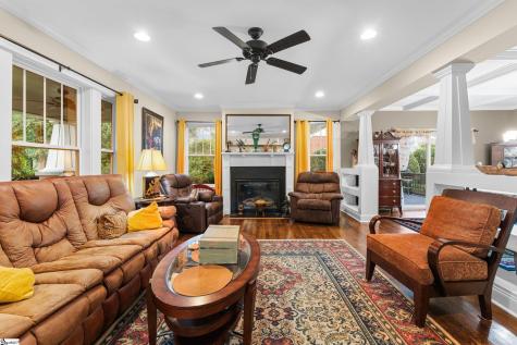 147 W Mountainview Avenue Greenville SC 29609