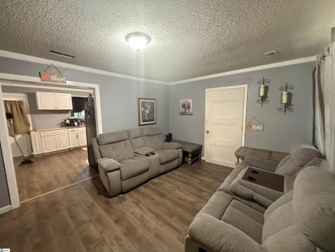 5 E Oak Hill Court Piedmont SC 29673