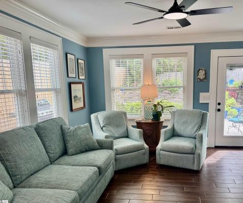23 Underwood Avenue Greenville SC 29607