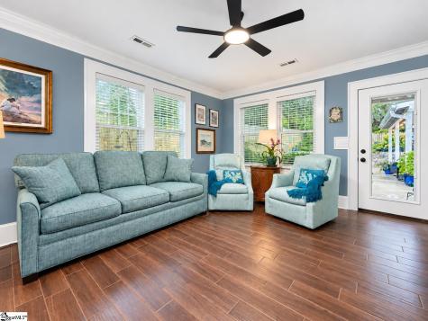 23 Underwood Avenue Greenville SC 29607