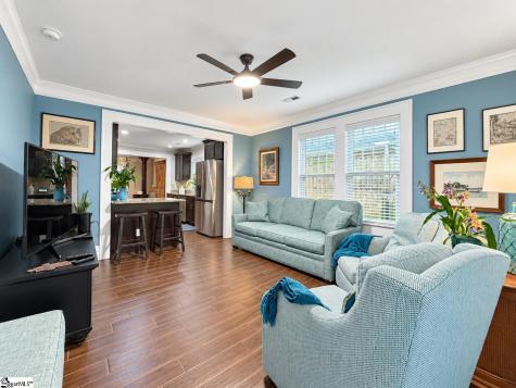 23 Underwood Avenue Greenville SC 29607