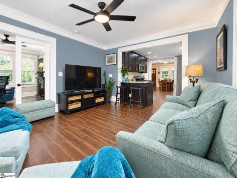 23 Underwood Avenue Greenville SC 29607