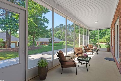 703 Nottingham Court Seneca SC 29672