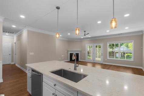 703 Nottingham Court Seneca SC 29672