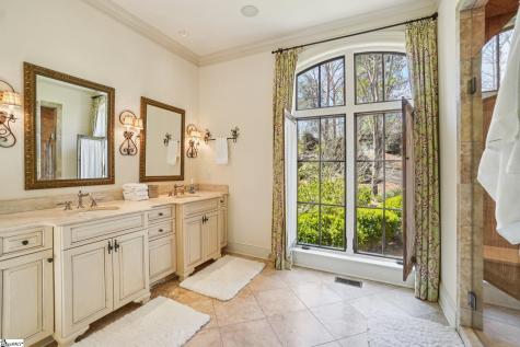 304 Club Cove Way Sunset SC 29685