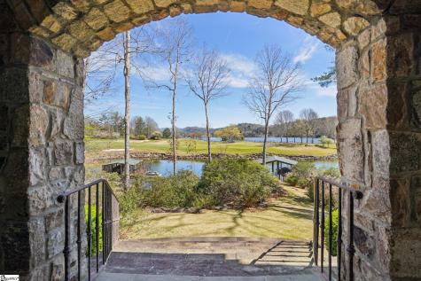 304 Club Cove Way Sunset SC 29685