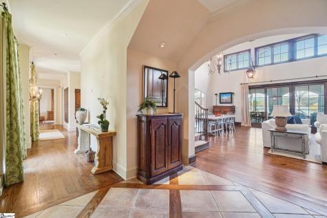 304 Club Cove Way Sunset SC 29685