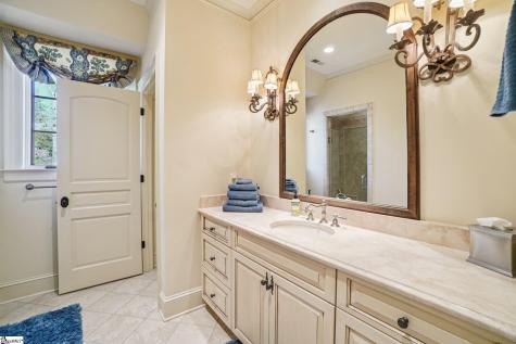 304 Club Cove Way Sunset SC 29685