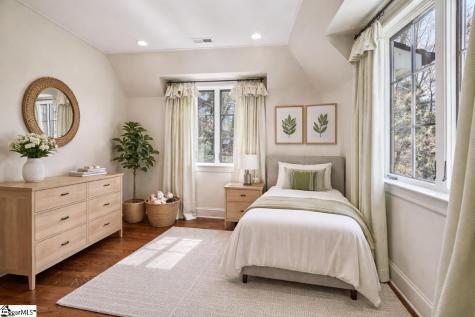 304 Club Cove Way Sunset SC 29685