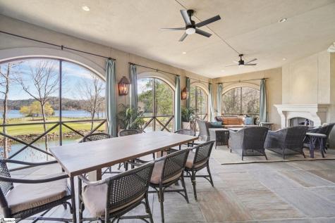 304 Club Cove Way Sunset SC 29685