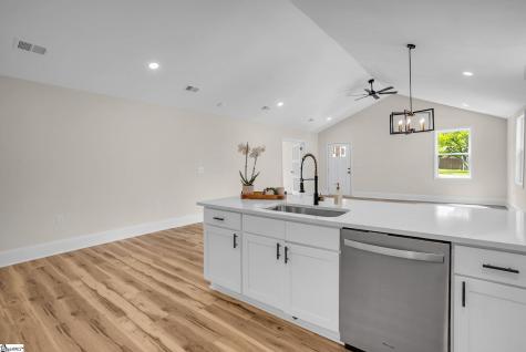17 Sitka Avenue Greenville SC 29607