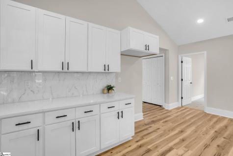 17 Sitka Avenue Greenville SC 29607