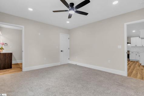 17 Sitka Avenue Greenville SC 29607