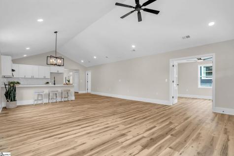 17 Sitka Avenue Greenville SC 29607