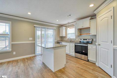 160 Thorn Creek Drive Gaffney SC 29341