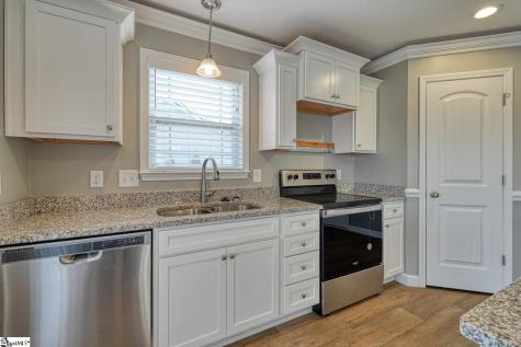 160 Thorn Creek Drive Gaffney SC 29341