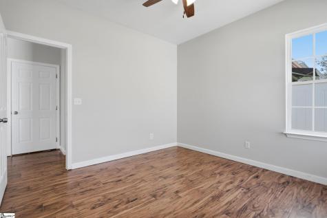 21 Nut Leaf Lane Greenville SC 29605
