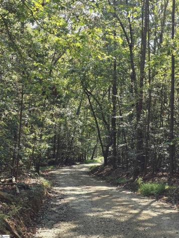 104 Lands End Drive Iva SC 29655