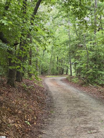 104 Lands End Drive Iva SC 29655