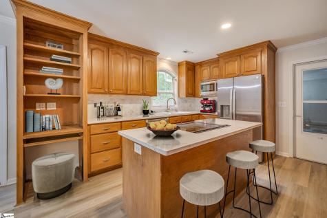 210 Knollview Drive Greenville SC 29611